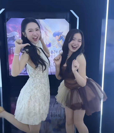 photo-1764297977791 photo-1764297977791