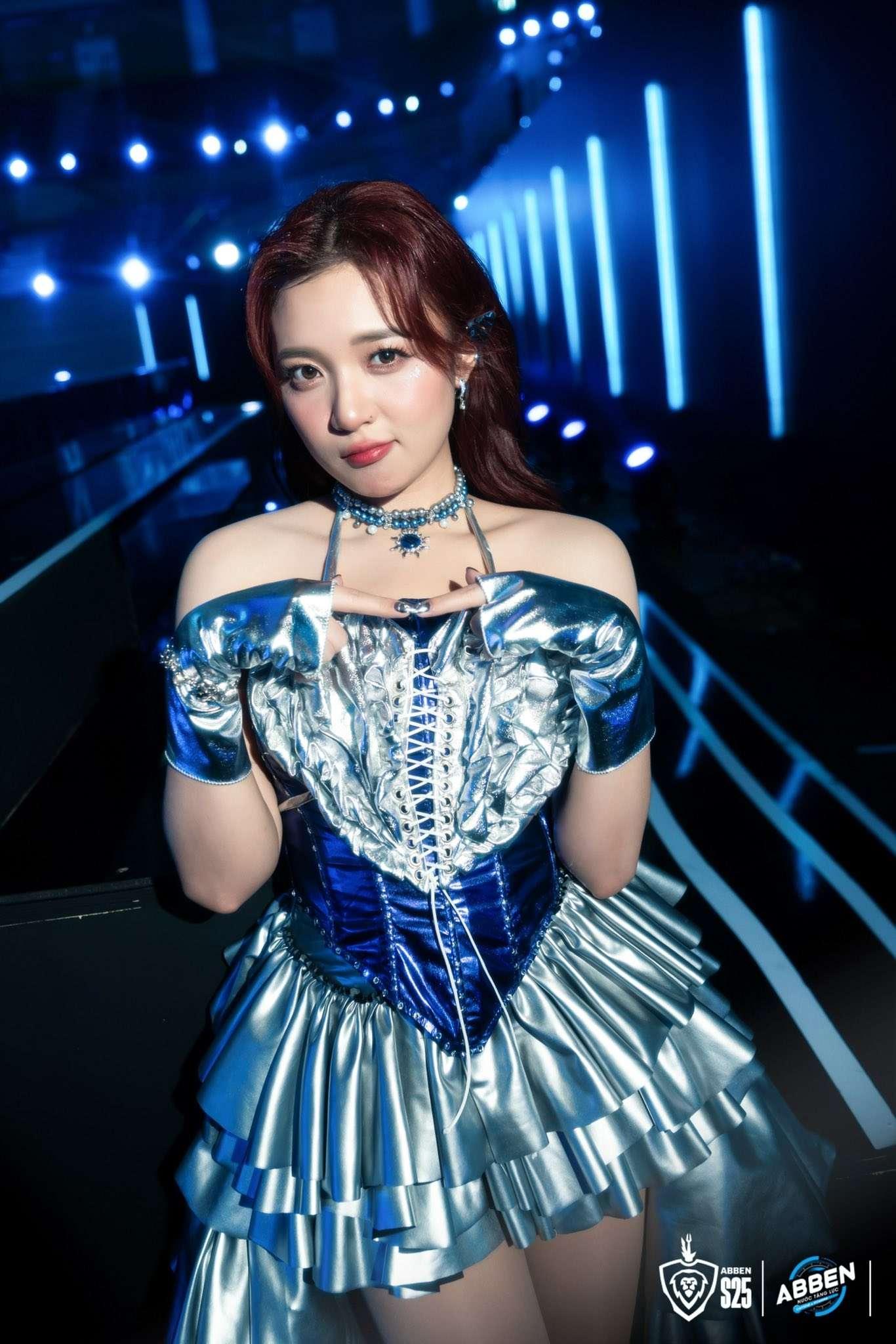 MC Phương Thảo khiến fan trầm trồ với màn trở lại sân khấu ĐTDV mùa Đông 2025- Ảnh 1.