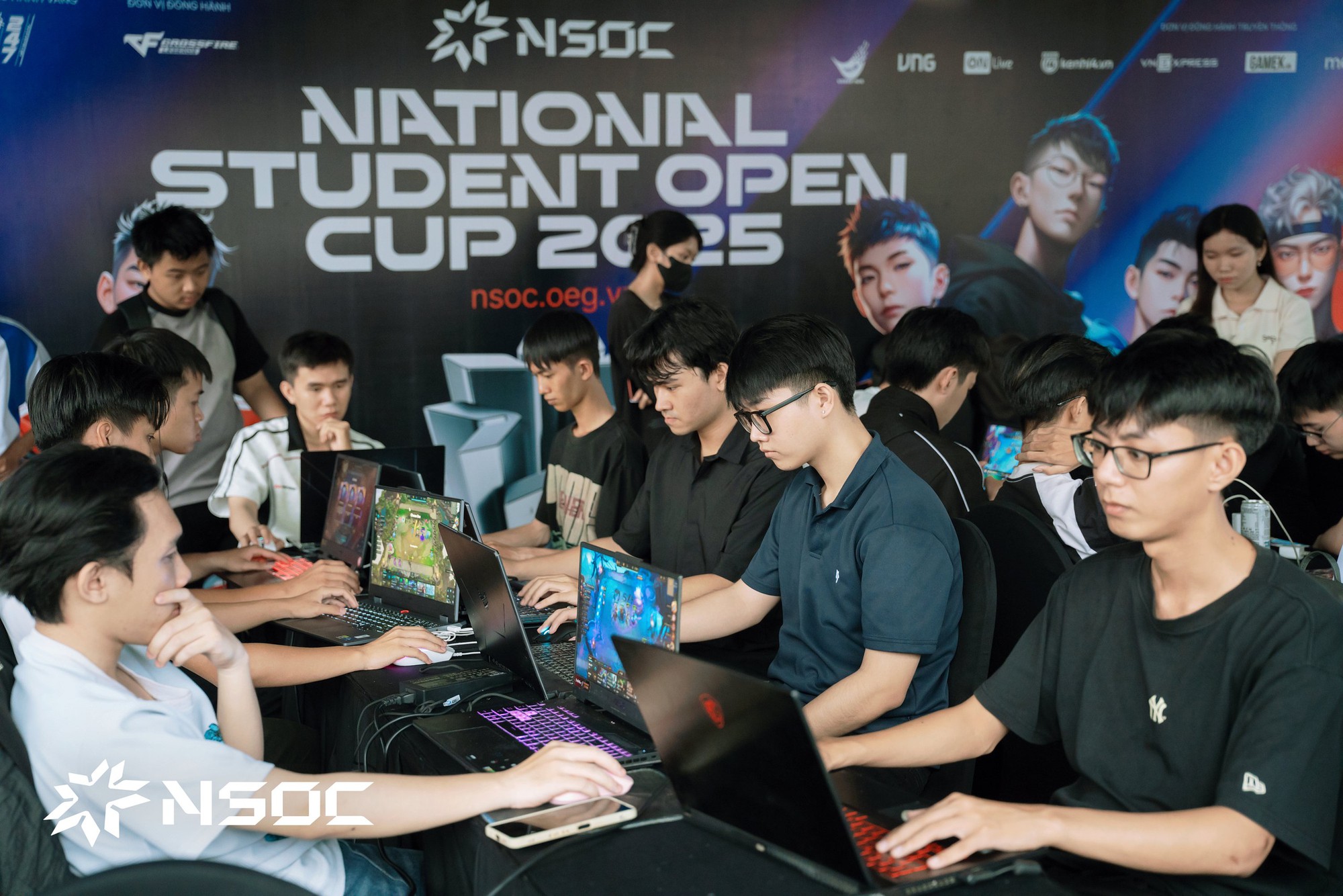 Hơn 5000 tuyển thủ tham gia tranh tài, khởi tranh mùa giải NSOC 2025 bùng nổ nhất từ trước đến nay- Ảnh 5. Hơn 5000 tuyển thủ tham gia tranh tài, khởi tranh mùa giải NSOC 2025 bùng nổ nhất từ trước đến nay- Ảnh 5.