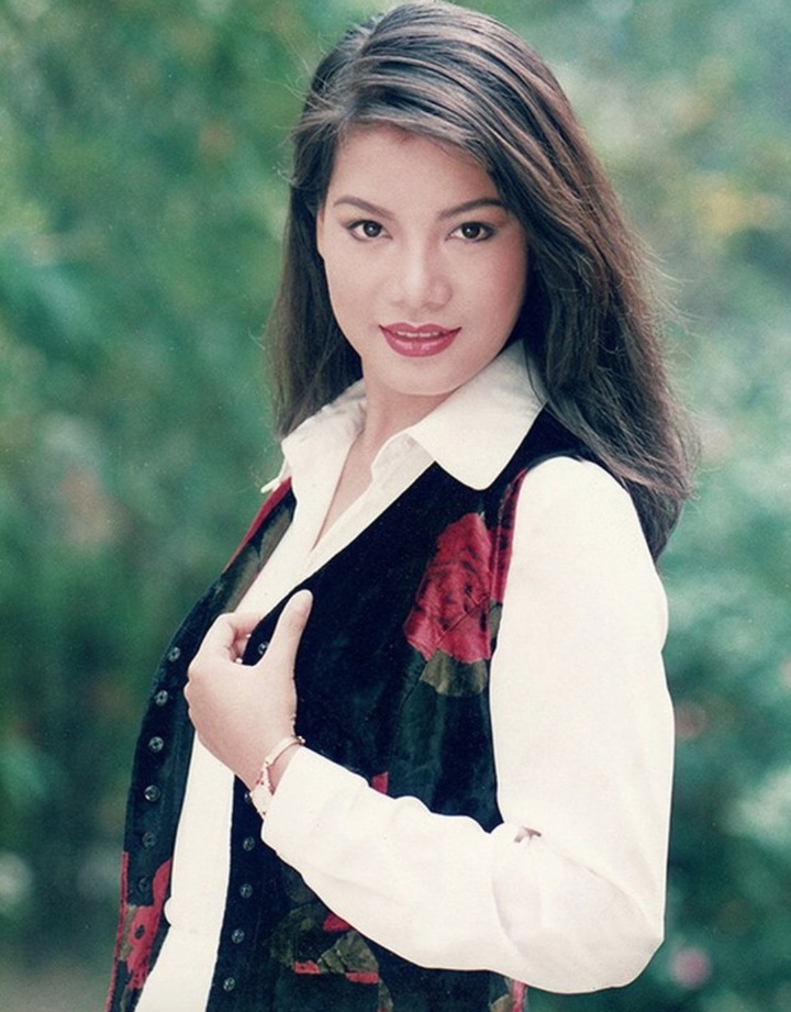 Nhan sắc thời vàng son của Trương Ngọc Ánh ở thập niên 90- Ảnh 5. Nhan sắc thời vàng son của Trương Ngọc Ánh ở thập niên 90- Ảnh 5.