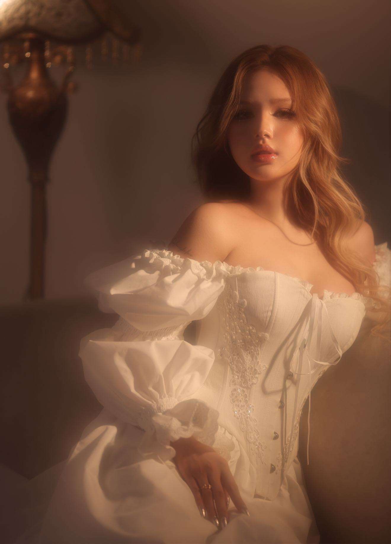 Đón tuổi mới, Xoài Non tung bộ ảnh đẹp hút hồn cộng đồng mạng- Ảnh 1. Đón tuổi mới, Xoài Non tung bộ ảnh đẹp hút hồn cộng đồng mạng- Ảnh 1.