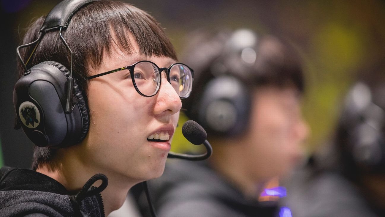 Huyền thoại LPL bất ngờ nhận định tiêu cực về tuyển thủ T1 trước thềm chung kết CKTG 2025- Ảnh 1. Huyền thoại LPL bất ngờ nhận định tiêu cực về tuyển thủ T1 trước thềm chung kết CKTG 2025- Ảnh 1.