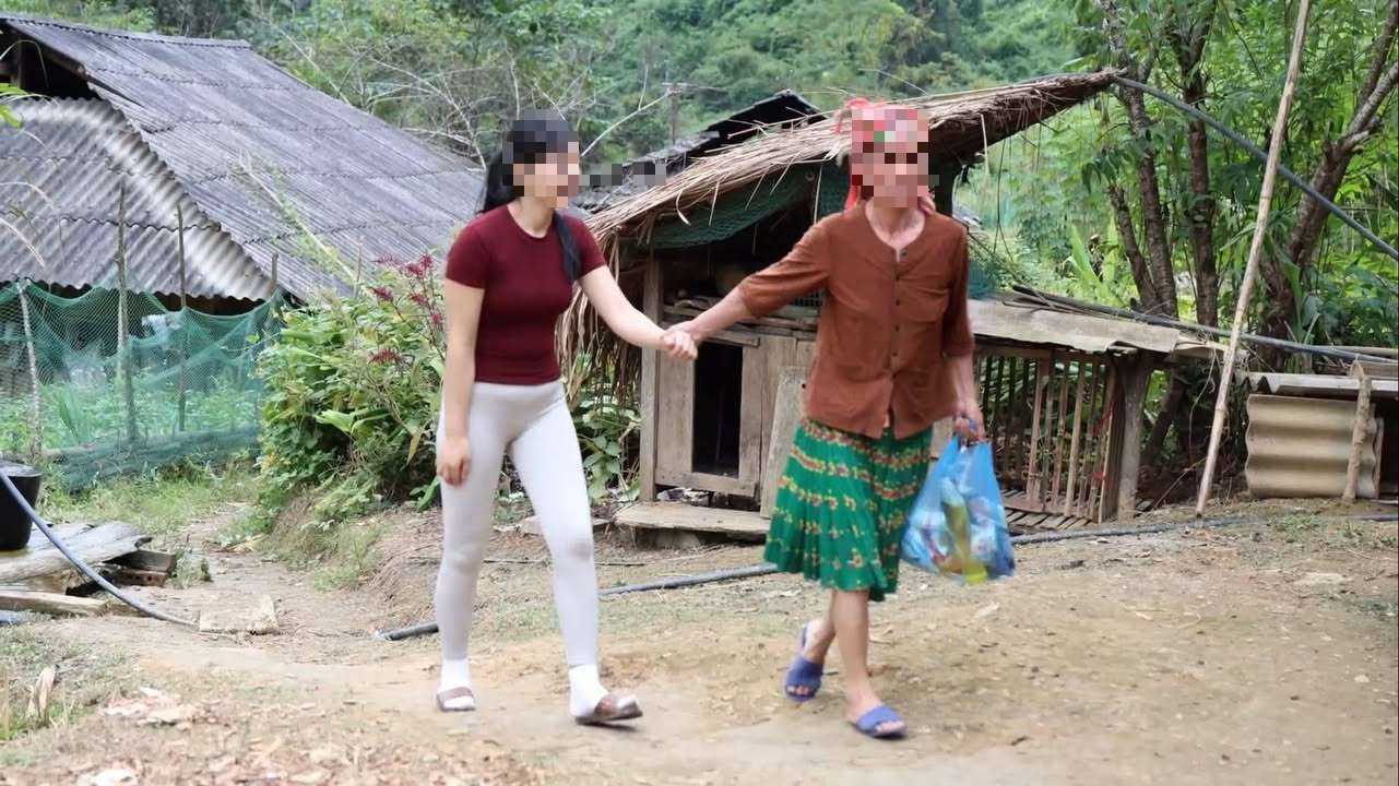 Diện đồ không phù hợp hoàn cảnh: Ranh giới mong manh giữa lòng tốt và sự phản cảm- Ảnh 10. Diện đồ không phù hợp hoàn cảnh: Ranh giới mong manh giữa lòng tốt và sự phản cảm- Ảnh 10.