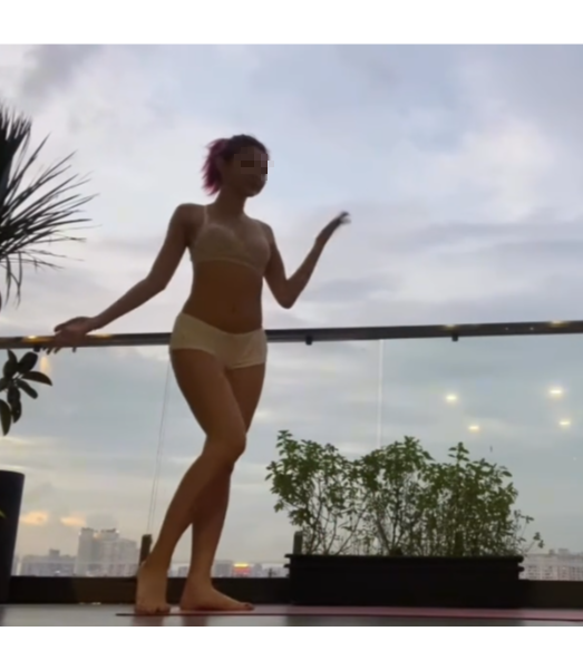 Ăn mặc phản cảm tập yoga rồi đăng clip, hot girl bất chấp chiêu trò để “câu view, câu like”? Ăn mặc phản cảm tập yoga rồi đăng clip, hot girl bất chấp chiêu trò để “câu view, câu like”?