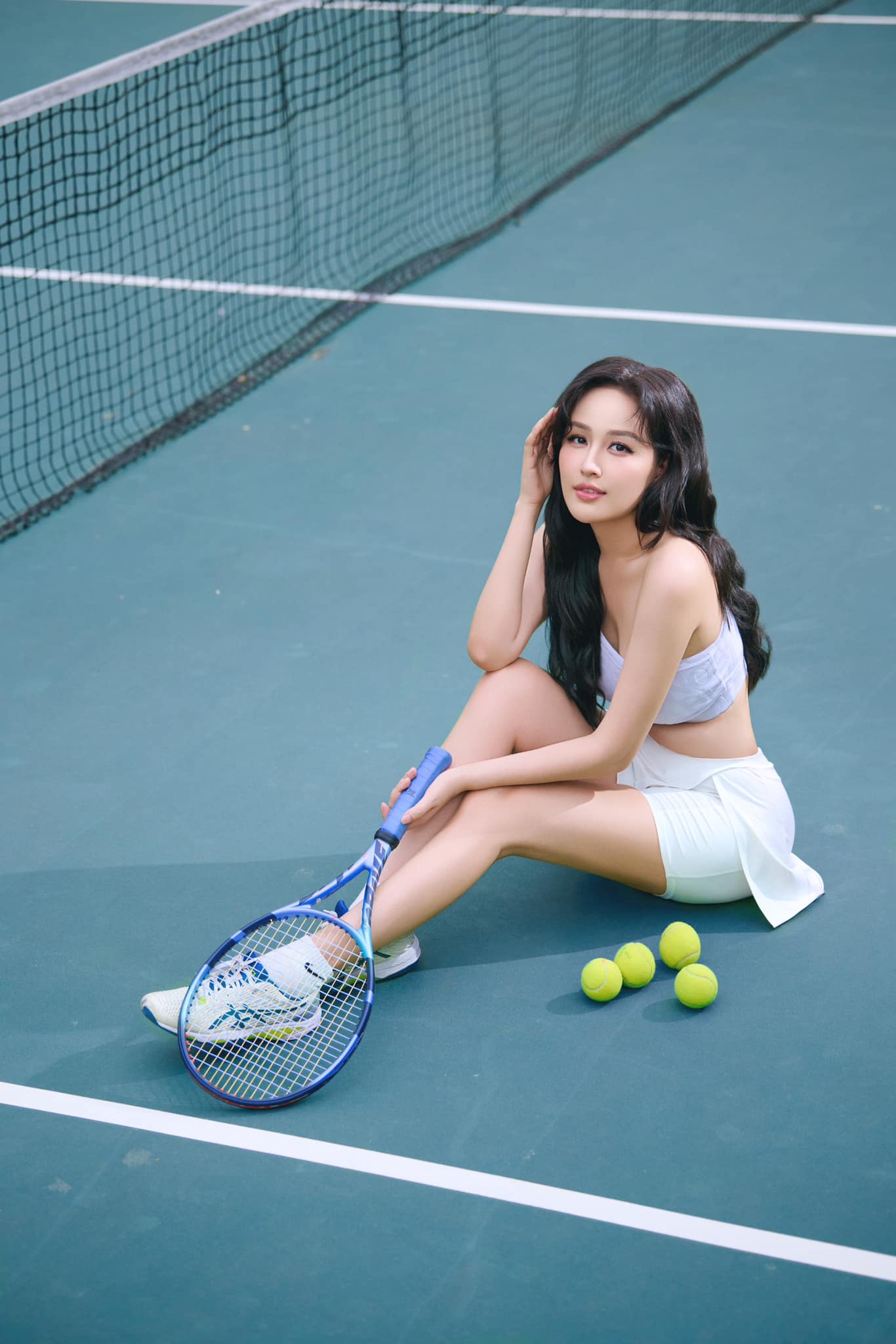 Mai Phương Thuý cực quyến rũ trên sân tennis, trong tủ đồ lượng outfit tennis nhiều hơn quần áo mặc hàng ngày- Ảnh 13. Mai Phương Thuý cực quyến rũ trên sân tennis, trong tủ đồ lượng outfit tennis nhiều hơn quần áo mặc hàng ngày- Ảnh 13.