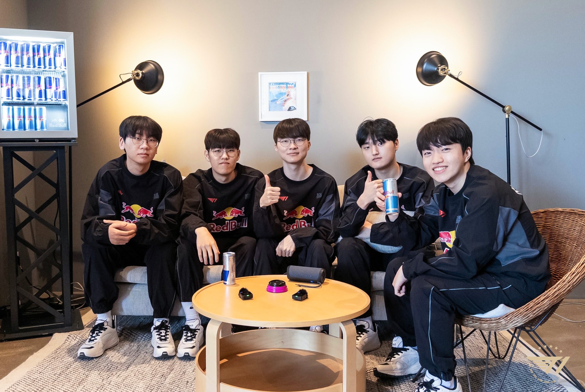 HLE đại thắng T1 nhưng Gumayusi và Peyz mới chiếm hoàn toàn spotlight- Ảnh 3. HLE đại thắng T1 nhưng Gumayusi và Peyz mới chiếm hoàn toàn spotlight- Ảnh 3.