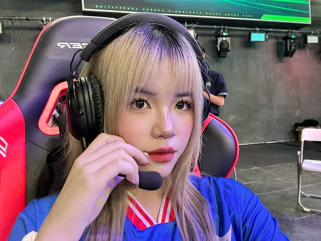 photo-1765438834417 photo-1765438834417