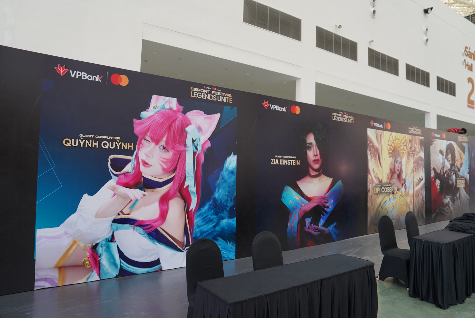 Choáng ngợp sân khấu đại tiệc eSports VPBank Presents T1 in Vietnam: The Promise Fulfilled- Ảnh 4.