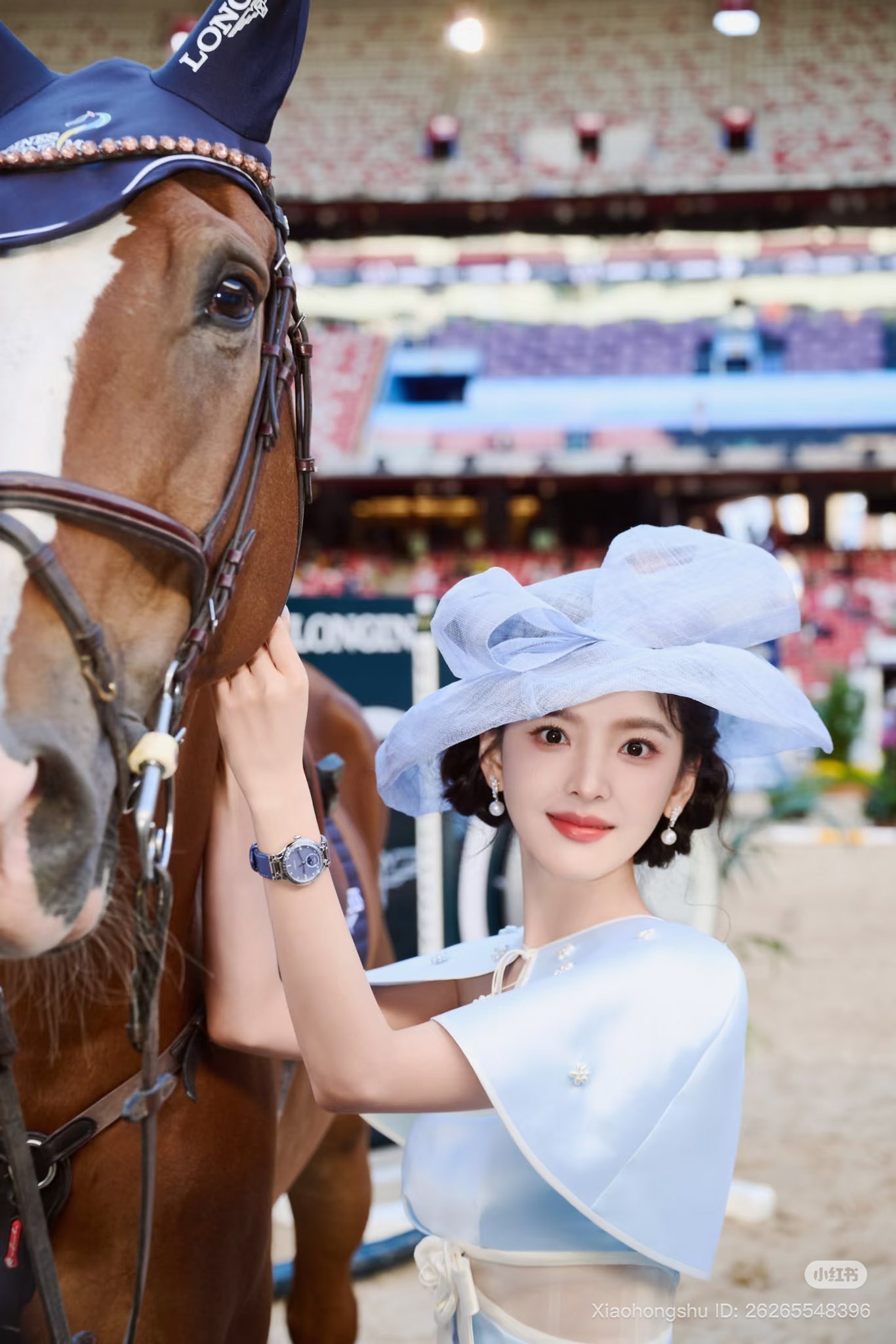 Cô gái khiến 10 triệu người say đắm nay tàn tạ vì ép cân, chỉ mặc vừa quần áo trẻ con 12 tuổi- Ảnh 4.