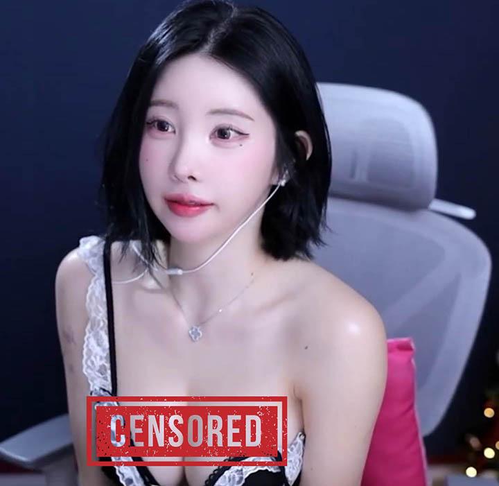 Nữ streamer lên mạng “nói nhảm” vẫn thu hút triệu view, nhiều streamer chỉ dựa vào “nhan sắc để nổi tiếng”?- Ảnh 4. Nữ streamer lên mạng “nói nhảm” vẫn thu hút triệu view, nhiều streamer chỉ dựa vào “nhan sắc để nổi tiếng”?- Ảnh 4.