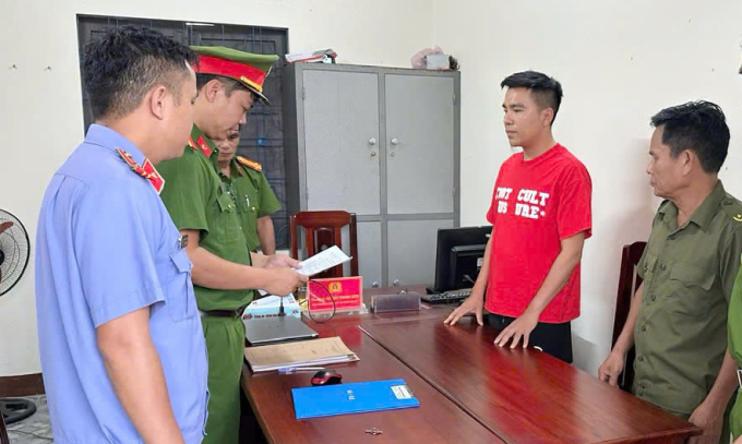 Hàng loạt doanh nhân bị bắt, 2 "chiến thần" lãnh án tù và những idol mạng vướng vòng lao lý năm 2025- Ảnh 3.