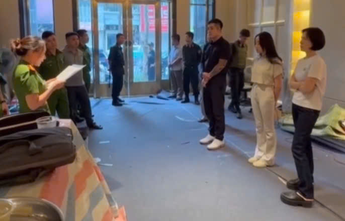 Hàng loạt doanh nhân bị bắt, 2 "chiến thần" lãnh án tù và những idol mạng vướng vòng lao lý năm 2025- Ảnh 5.