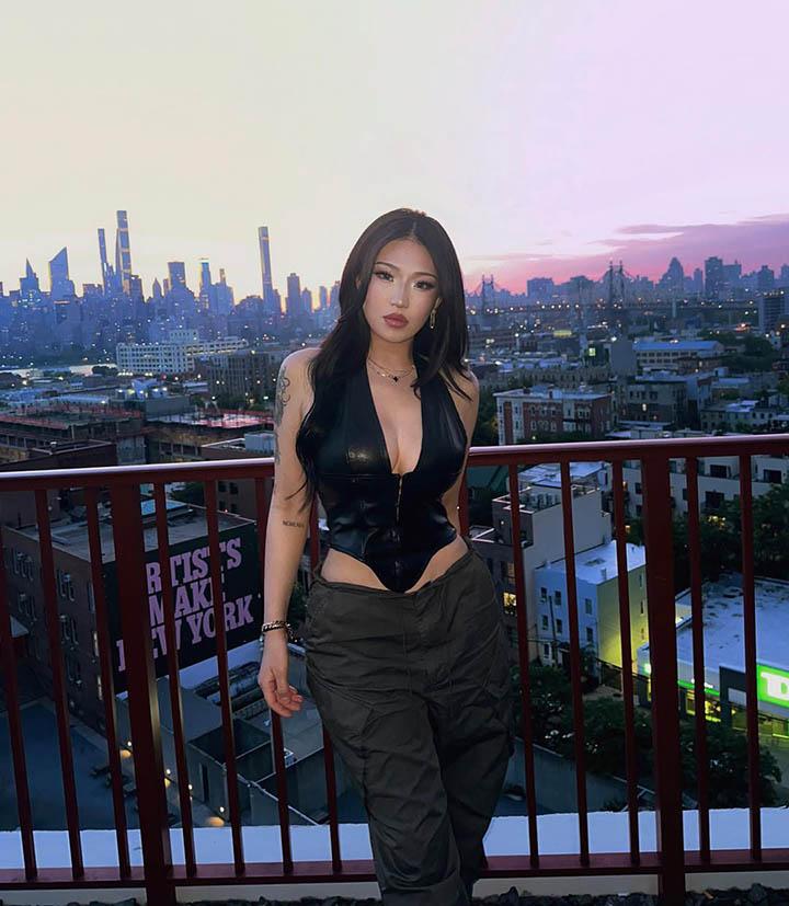 Nữ TikToker 4 triệu người theo dõi bị bắt quả tang trộm đồ siêu thị ngay trên livestream- Ảnh 5.