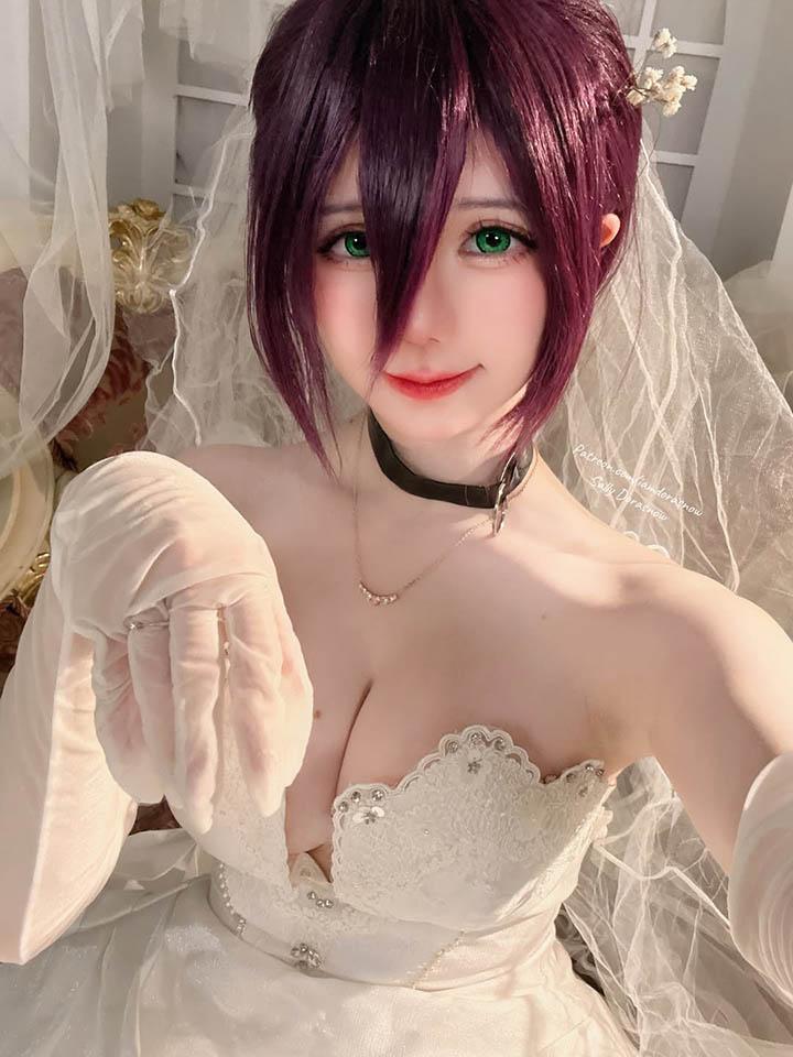 Thấy fan yêu cầu quá nhiều, hot girl hóa thân thành “best waifu” Reze trong bộ váy cưới gợi cảm- Ảnh 7.