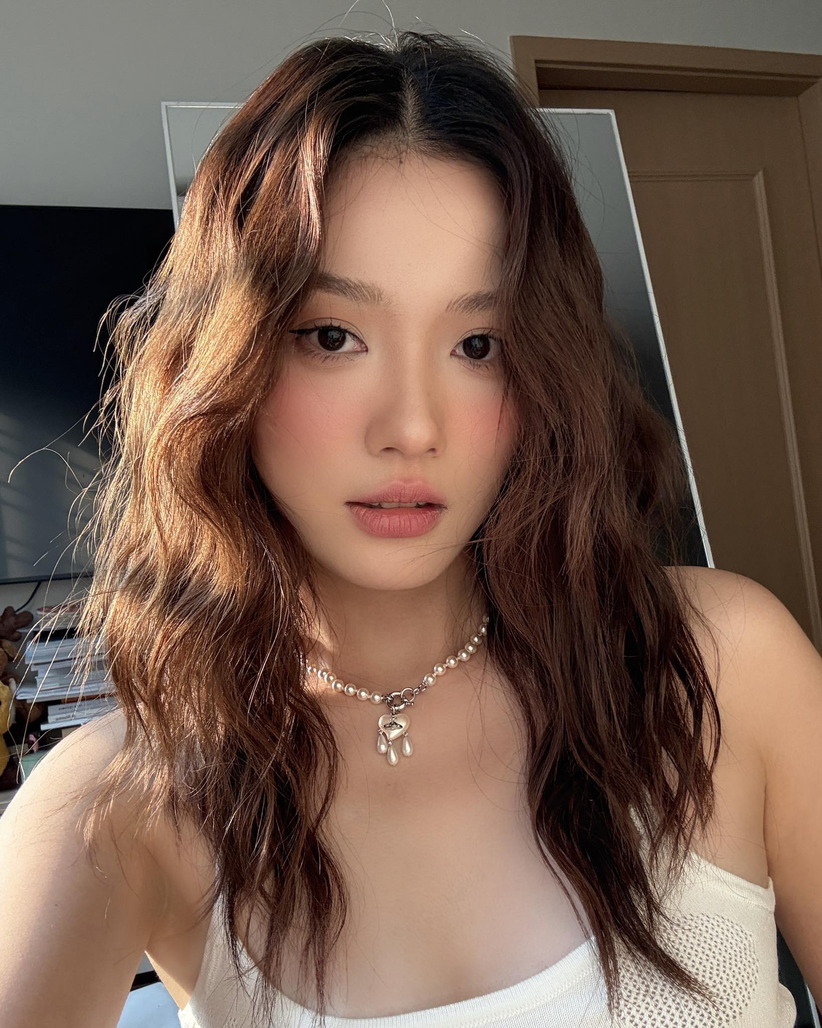 Bạn gái tin đồn của Song Luân: Visual 