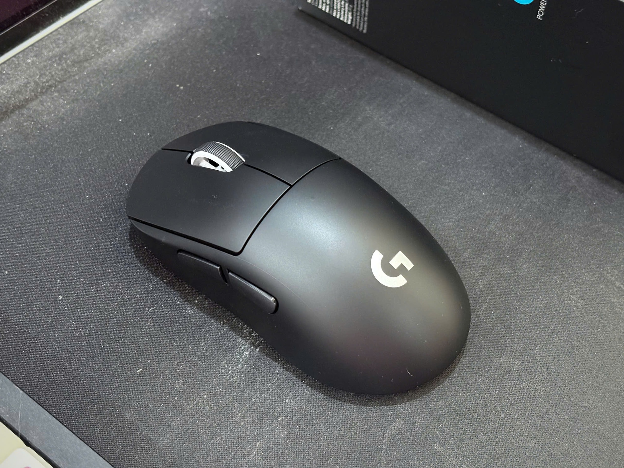 Logitech Pro X Superlight 2C – chuột gaming “siêu phẩm” mà anh em game thủ không thể bỏ lỡ trong dịp cuối năm- Ảnh 7. Logitech Pro X Superlight 2C – chuột gaming “siêu phẩm” mà anh em game thủ không thể bỏ lỡ trong dịp cuối năm- Ảnh 7.