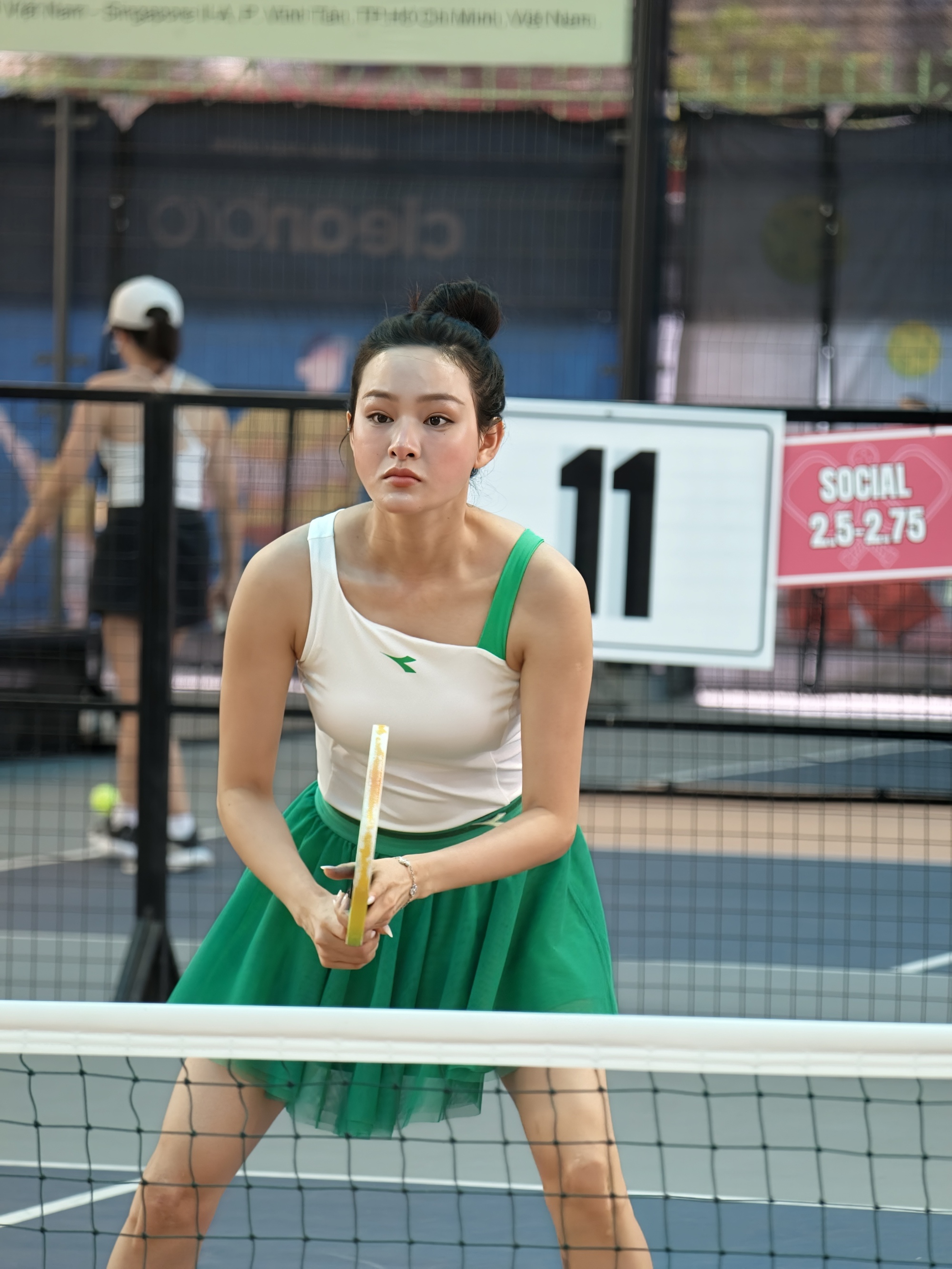 Hiền Hồ gây chú ý với visual hiện tại trên sân pickleball, hình ảnh "búp bê" yếu đuối ngày nào đã trôi vào dĩ vãng?- Ảnh 1. Hiền Hồ gây chú ý với visual hiện tại trên sân pickleball, hình ảnh "búp bê" yếu đuối ngày nào đã trôi vào dĩ vãng?- Ảnh 1.