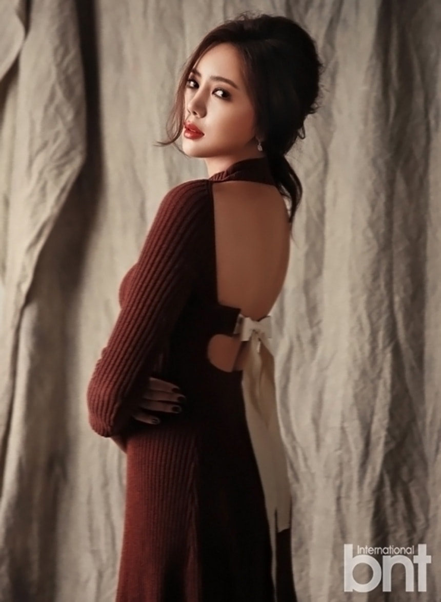10 nữ hoàng cảnh nóng đẹp nhất Hàn Quốc: Sốc nhất là Son Ye Jin, số 1 sexy không ai sánh bằng- Ảnh 10. 10 nữ hoàng cảnh nóng đẹp nhất Hàn Quốc: Sốc nhất là Son Ye Jin, số 1 sexy không ai sánh bằng- Ảnh 10.