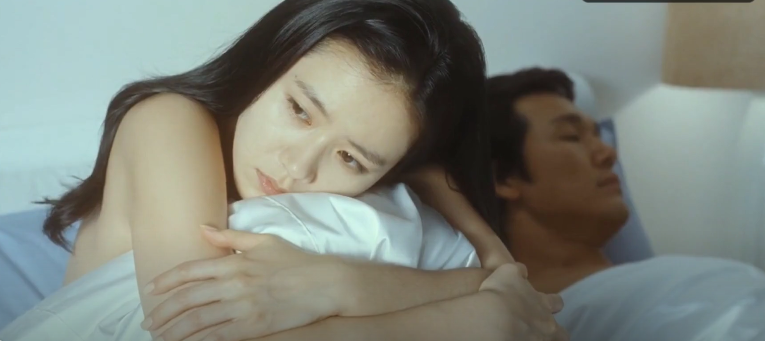 Phim 18+ gây tranh cãi nhất sự nghiệp Son Ye Jin: Cảnh nóng không dùng thế thân, nhan sắc 15 năm trước thế nào?- Ảnh 2. Phim 18+ gây tranh cãi nhất sự nghiệp Son Ye Jin: Cảnh nóng không dùng thế thân, nhan sắc 15 năm trước thế nào?- Ảnh 2.