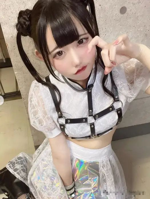 Cận cảnh nhan sắc của nữ coser Cận cảnh nhan sắc của nữ coser