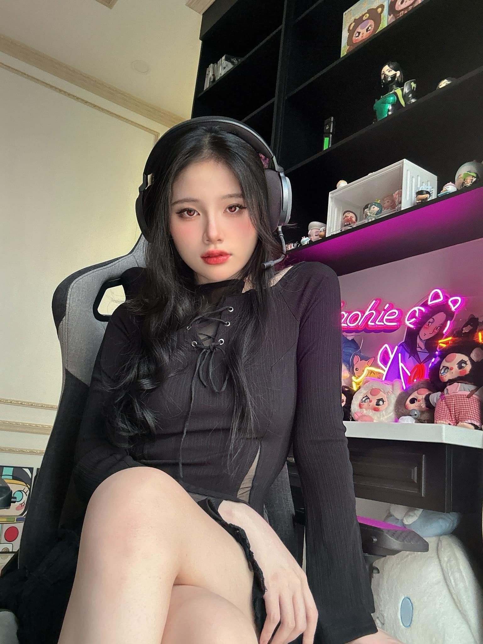 Nữ streamer nhà giàu bất ngờ chia sẻ tình trạng bất ổn- Ảnh 3. Nữ streamer nhà giàu bất ngờ chia sẻ tình trạng bất ổn- Ảnh 3.