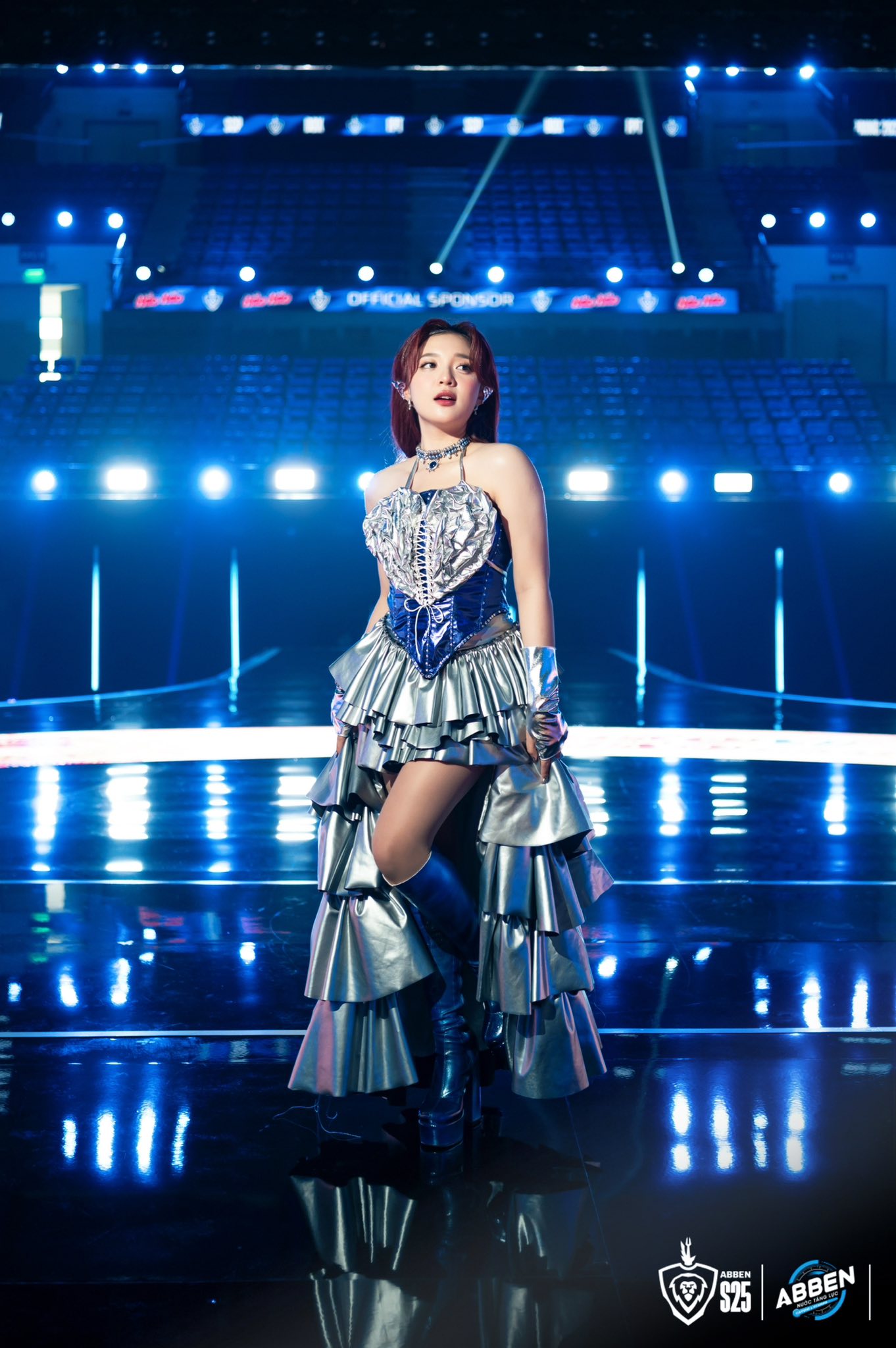 Nữ MC chiếm trọn Nữ MC chiếm trọn