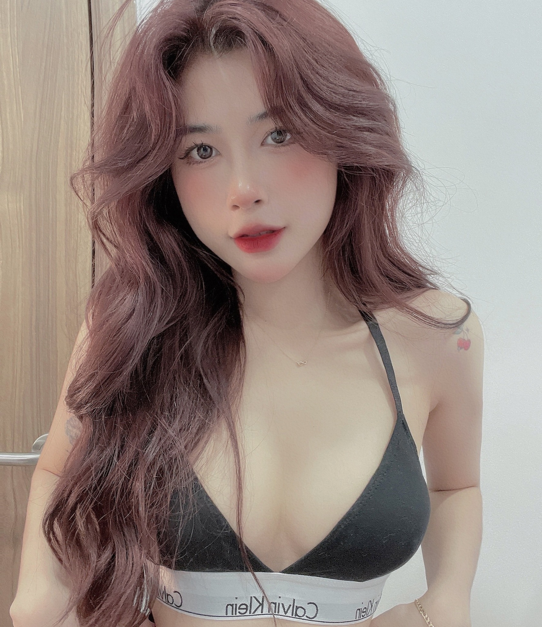 Bạn gái Bạn gái