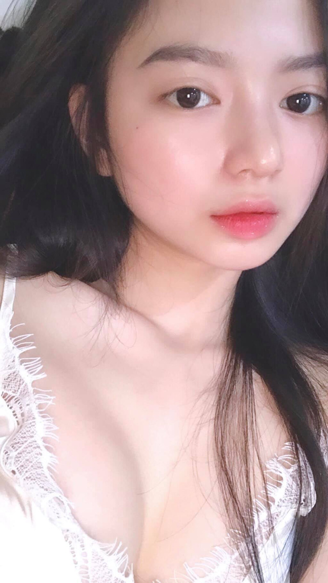 Nữ streamer xinh đẹp chưa thể bình yên sau sóng gió?- Ảnh 2. Nữ streamer xinh đẹp chưa thể bình yên sau sóng gió?- Ảnh 2.