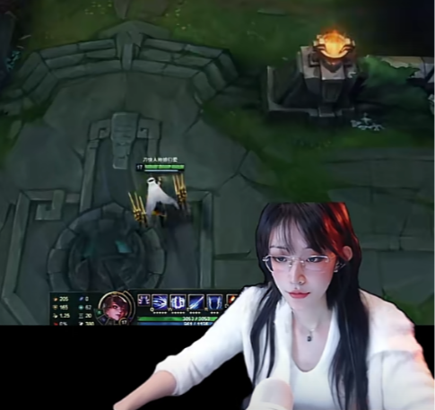 Săm soi profile của Đao Muội - nữ streamer LOL mới nổi khiến hàng triệu anh em mê đắm- Ảnh 1. Săm soi profile của Đao Muội - nữ streamer LOL mới nổi khiến hàng triệu anh em mê đắm- Ảnh 1.