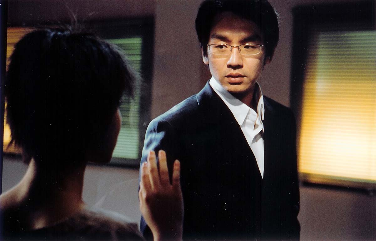 The 18+ Masterpiece of the "Sensual Queen" of South Korea: 20 Years Ago, Stunningly Beautiful and Acting So Well That She Immediately Claimed the Best Actress Title 2 Hypnotized continues to be a subject of discussion