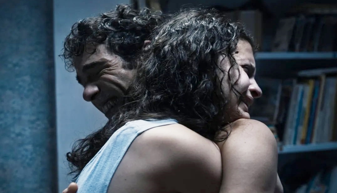 This event has completely changed the life course of the girl and her family. Cannes 2025's most shocking 18+ film: Audiences were left breathless, with a person exiting from a precarious situation.