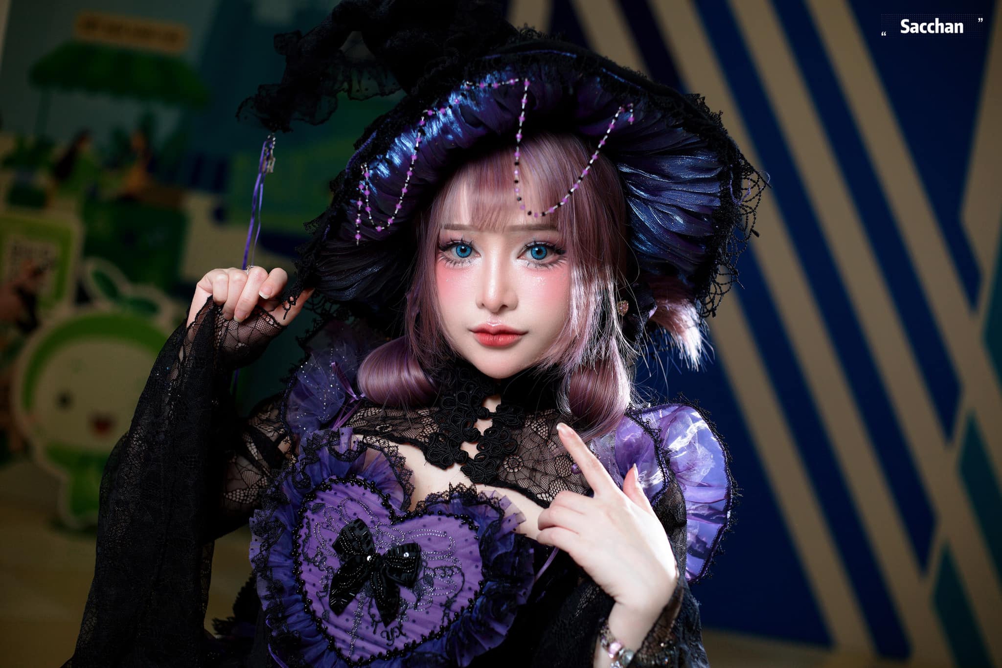 Nữ coser idol bất ngờ Nữ coser idol bất ngờ
