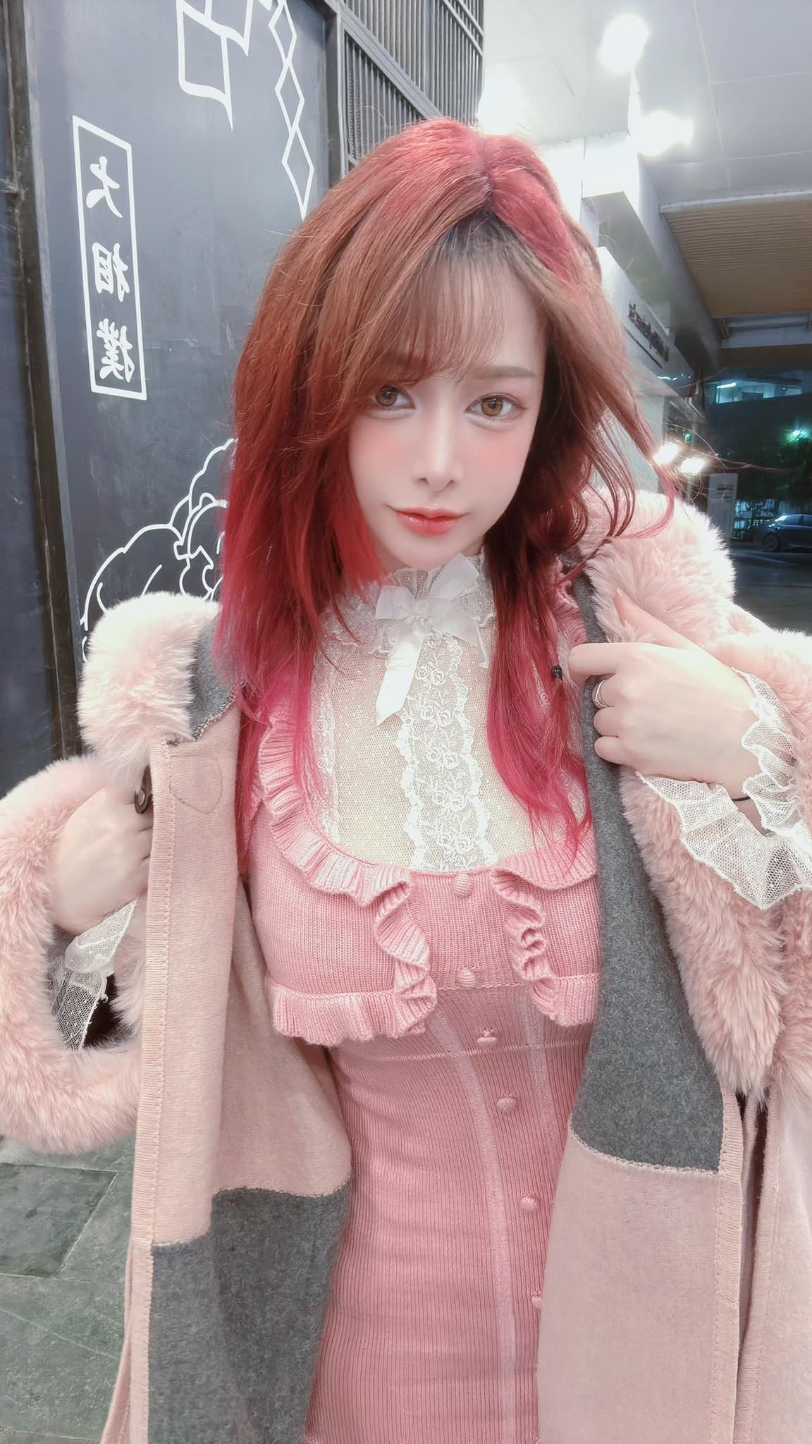 Nữ coser idol bất ngờ Nữ coser idol bất ngờ