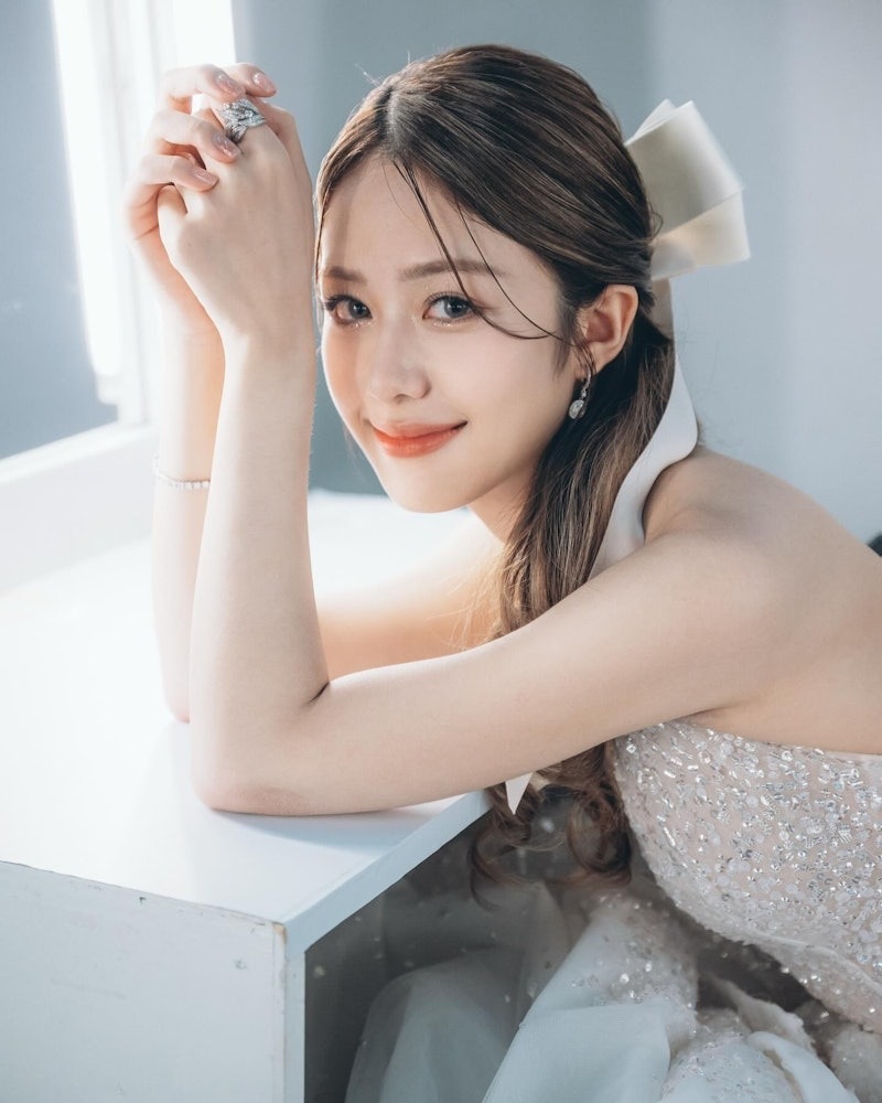 Cặp đôi đóng cha con trên phim nhưng yêu nhau ngoài đời, nhà gái đẹp nức nở kém nhà trai 38 tuổi- Ảnh 10. Cặp đôi đóng cha con trên phim nhưng yêu nhau ngoài đời, nhà gái đẹp nức nở kém nhà trai 38 tuổi- Ảnh 10.