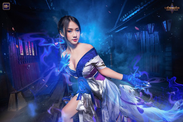 Như Lê as Natalya Như Lê cosplay