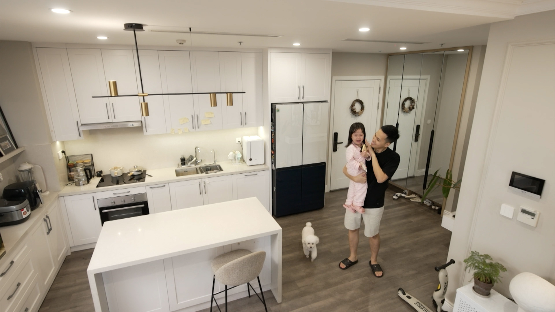Chim Sẻ Đi Nắng cùng con gái tham gia truyền hình thực tế, vừa lên sóng đã gây sốt- Ảnh 2. Chim Sẻ Đi Nắng cùng con gái tham gia truyền hình thực tế, vừa lên sóng đã gây sốt- Ảnh 2.