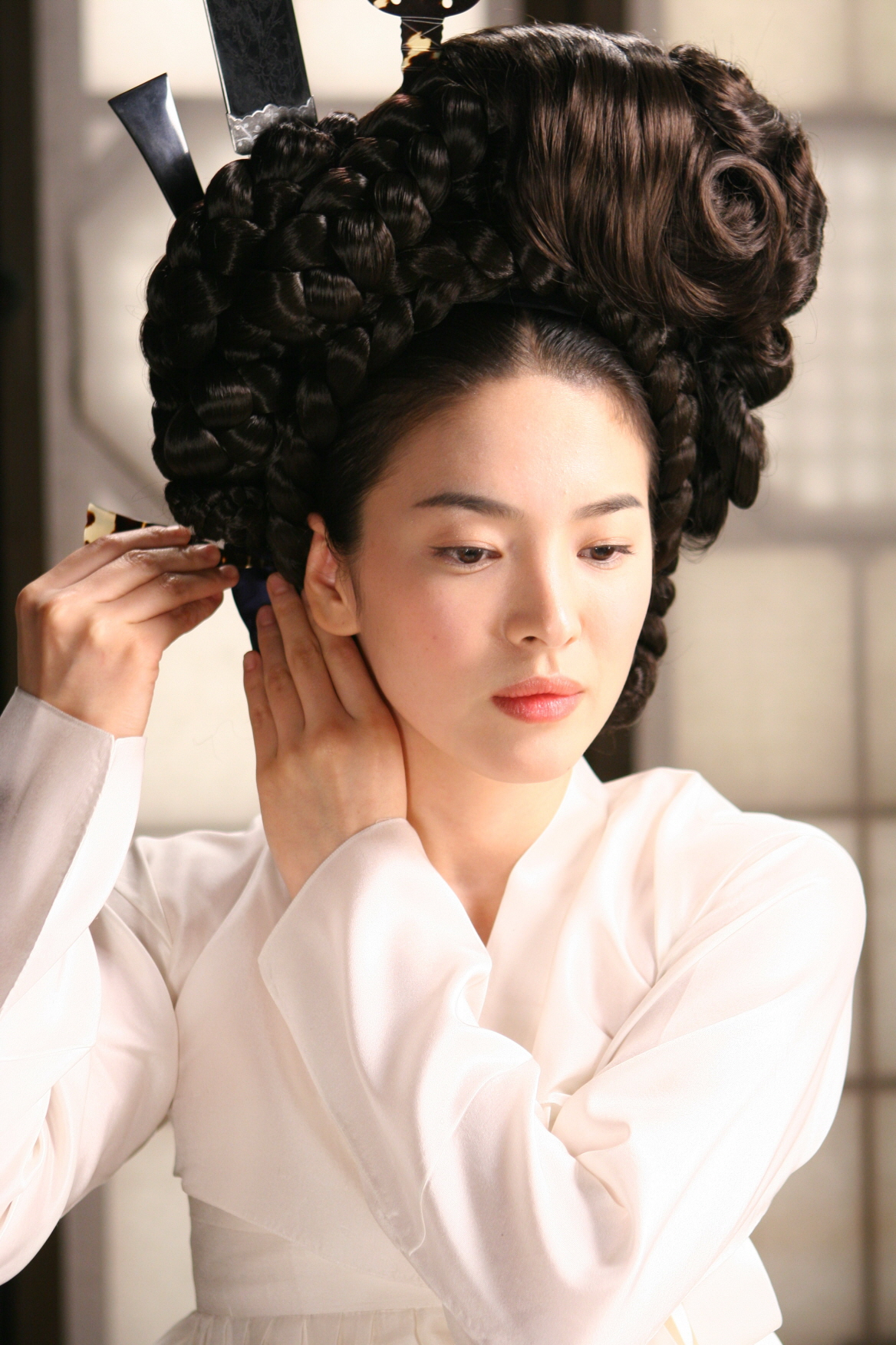 Sốc visual kỹ nữ đẹp nhất Hàn Quốc do AI phục dựng, bảo sao Song Hye Kyo được khen Sốc visual kỹ nữ đẹp nhất Hàn Quốc do AI phục dựng, bảo sao Song Hye Kyo được khen