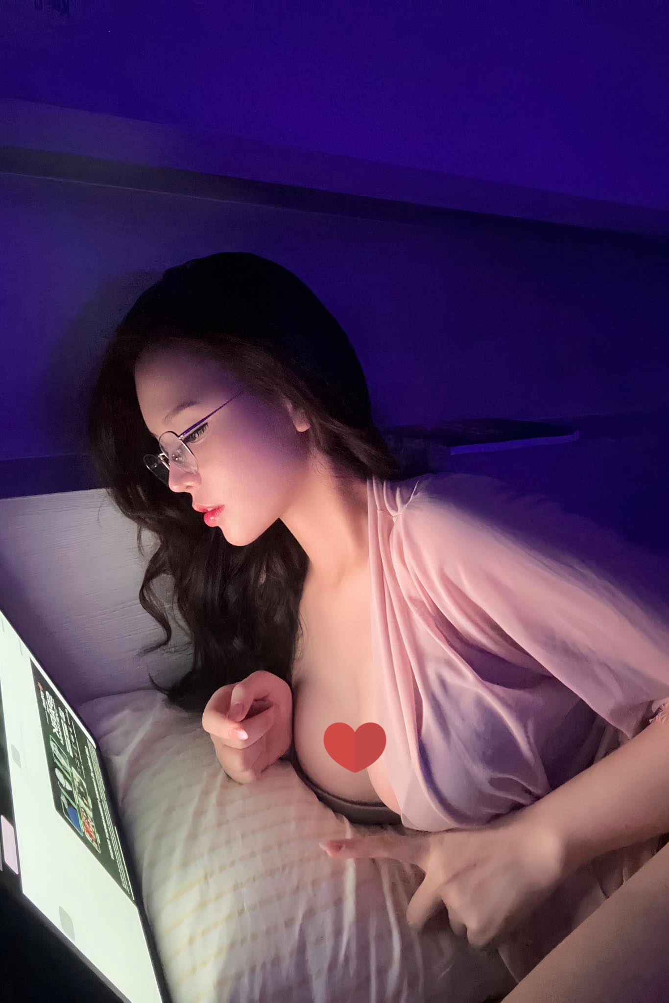 Vừa làm content dạy nấu ăn, hot girl Vừa làm content dạy nấu ăn, hot girl