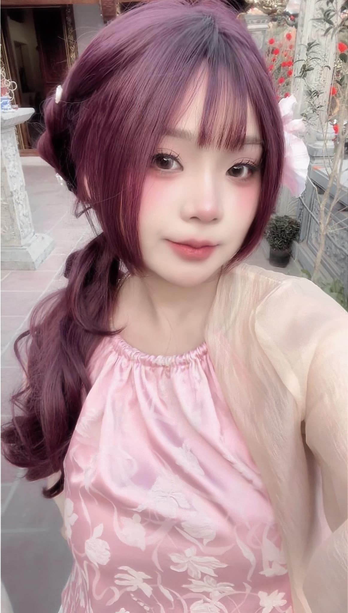 The female cosplayer "transforms", her bare face is even more surprising 12 Cosplayer Mẫn Hà Nhi