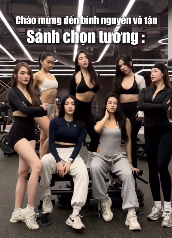 Quá đam mê game, hot gymer tái hiện sảnh chọn tướng ngay tại phòng tập, fan nam 