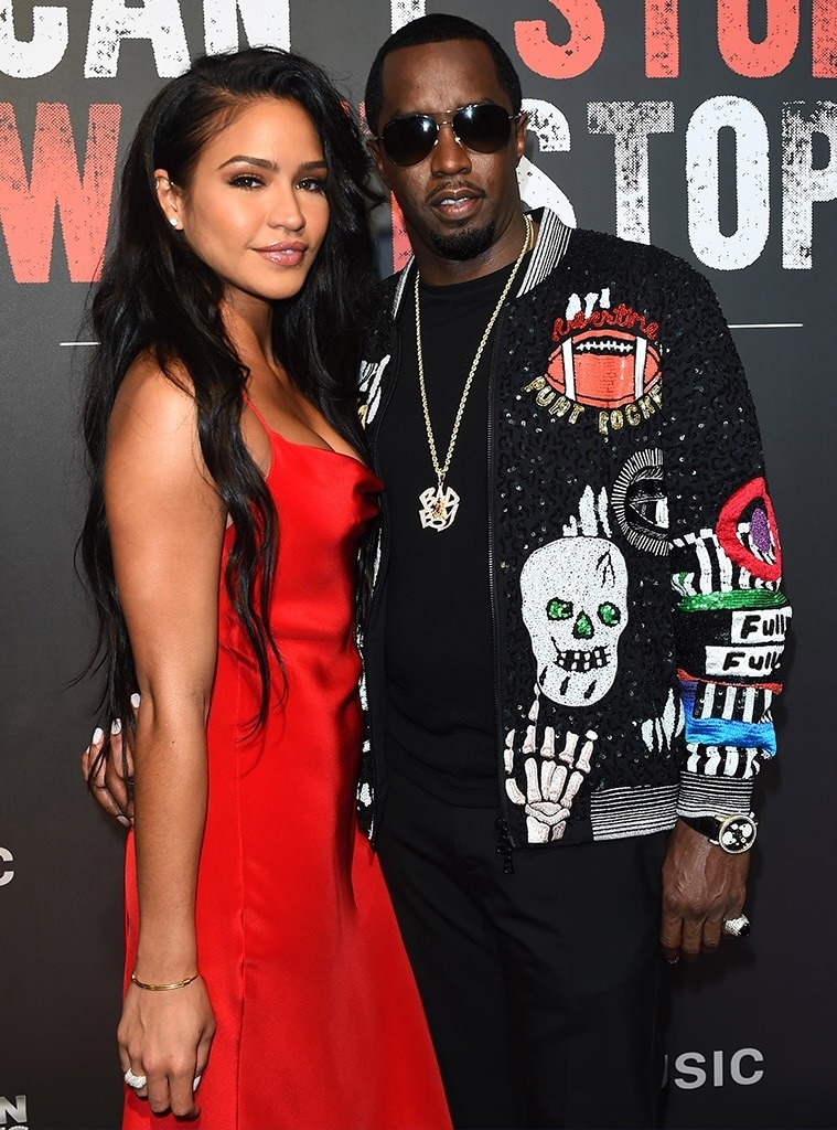 Vụ xét xử Diddy: Clip nóng của tình cũ ông trùm bị chiếu trên tòa, FBI công bố ảnh gây sốc- Ảnh 3.