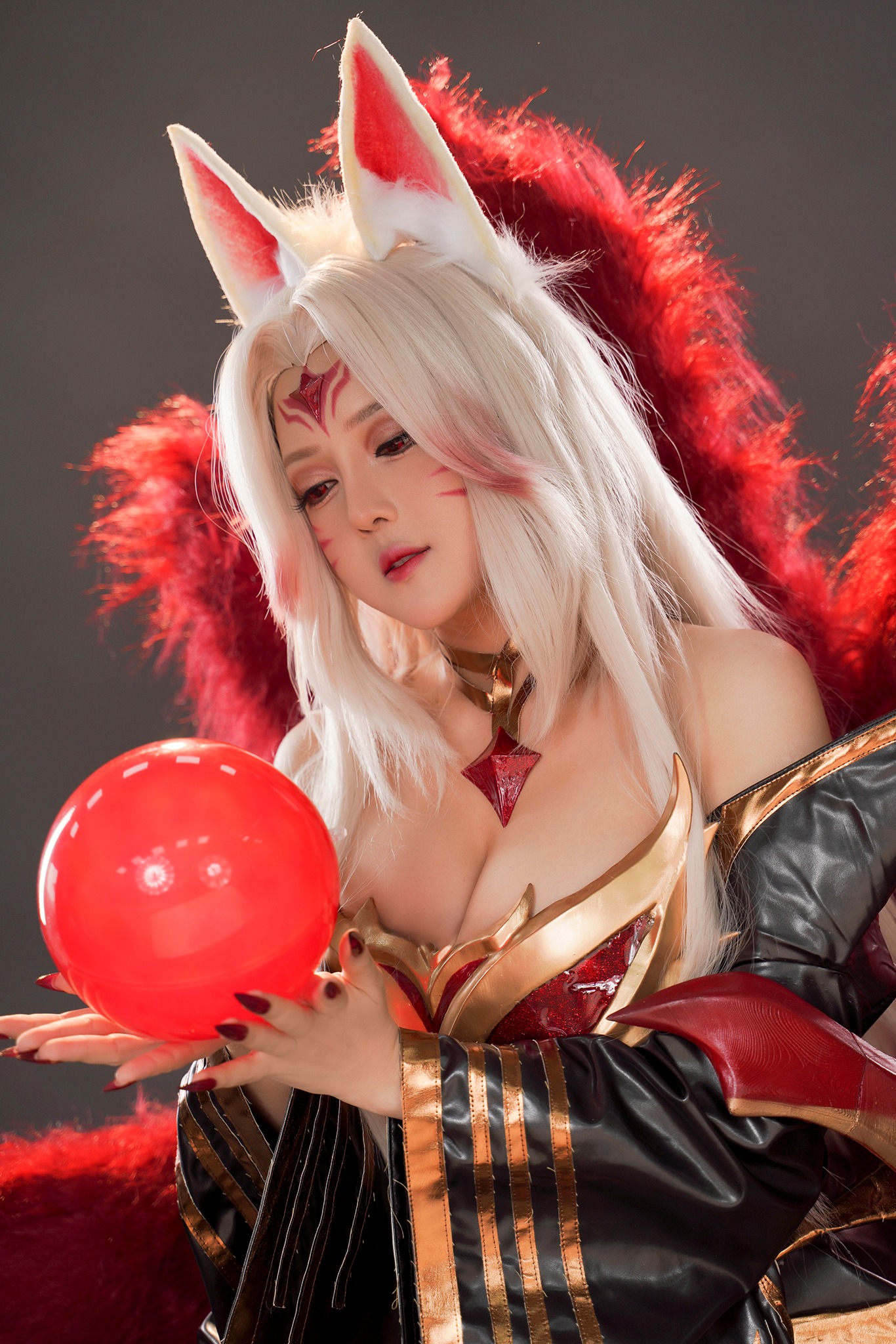 No longer suspected of photo editing, the female streamer is rumored to have undergone cosmetic surgery 8 Another stunning shot of Trang Bít Tết in her video.