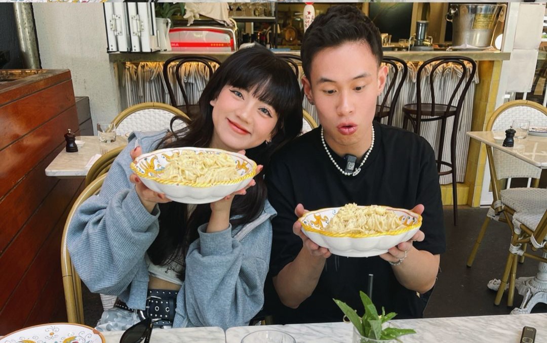 Dev Nguyễn - Bảo Hân Helia: Nhìn lại chuyện tình tích cực, yêu công khai, chia tay văn minh- Ảnh 2. Dev Nguyễn - Bảo Hân Helia: Nhìn lại chuyện tình tích cực, yêu công khai, chia tay văn minh- Ảnh 2.