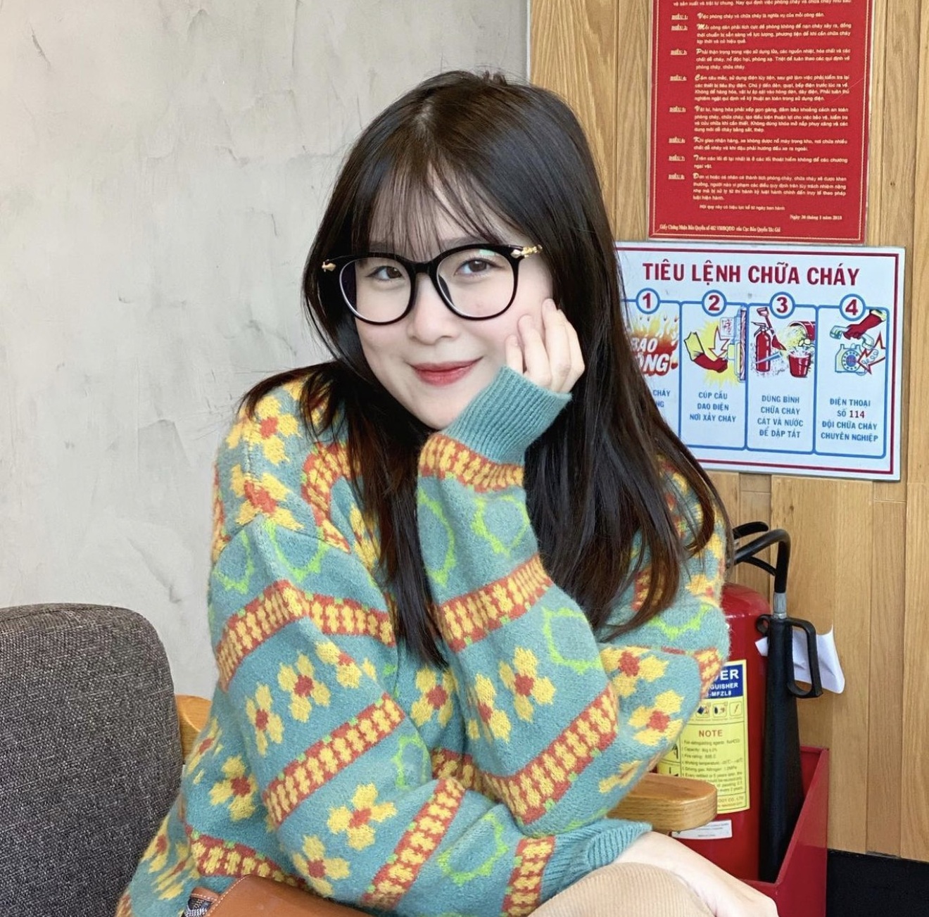 Ngắm diện mạo của Ngắm diện mạo của