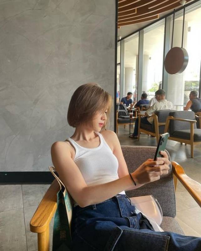 "Graduation hot girl" shows off her upgraded figure, perfect body down to the centimeter in a one-piece outfit 9 900c78dc1afbbf11e514c82ee751ceaf74 1752133210767 1752133210960742097799 1752137020615 17521370208361019104055
