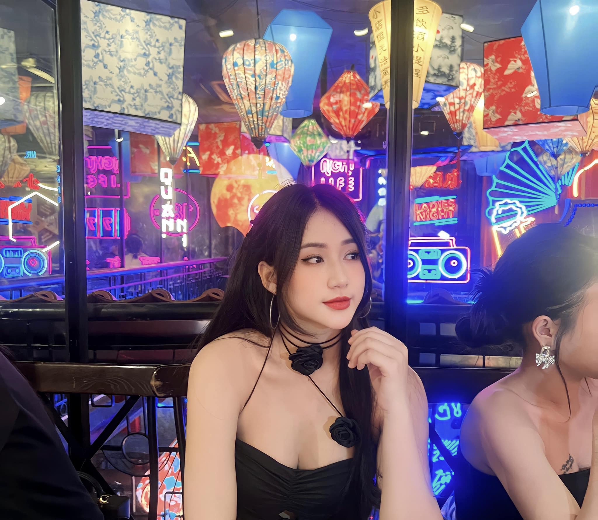 Hot girl Liên Quân nổi tiếng với bộ ảnh cập nhật giao diện trước thềm tuổi mới- Ảnh 16.