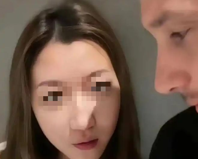 Fan girl điếng người khi bị cựu tuyển thủ Zeus đăng video riêng tư- Ảnh 2. Fan girl điếng người khi bị cựu tuyển thủ Zeus đăng video riêng tư- Ảnh 2.