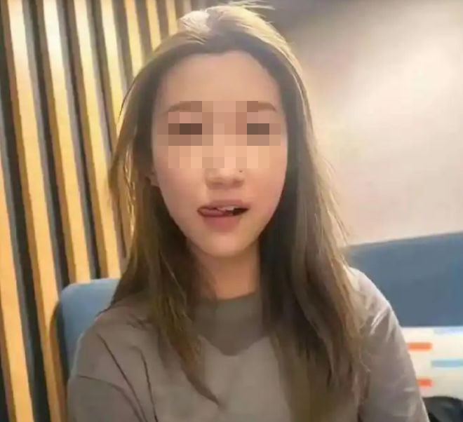 Fan girl điếng người khi bị cựu tuyển thủ Zeus đăng video riêng tư- Ảnh 5. Fan girl điếng người khi bị cựu tuyển thủ Zeus đăng video riêng tư- Ảnh 5.