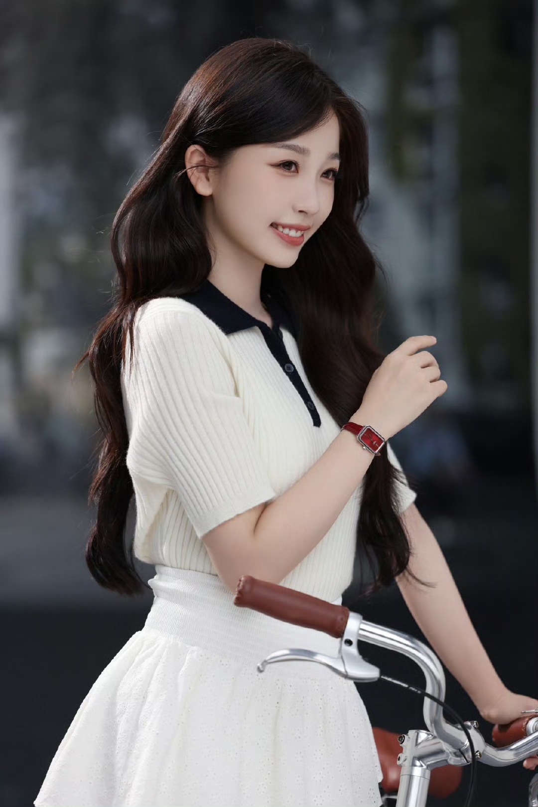 Không thể phân biệt đây là người thật hay búp bê: Đẹp đến phi thực tế, nhìn là muốn bắt về nuôi- Ảnh 7.