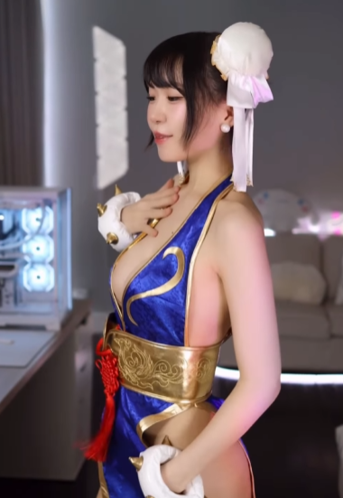 Trình làng màn cosplay Chun-li 